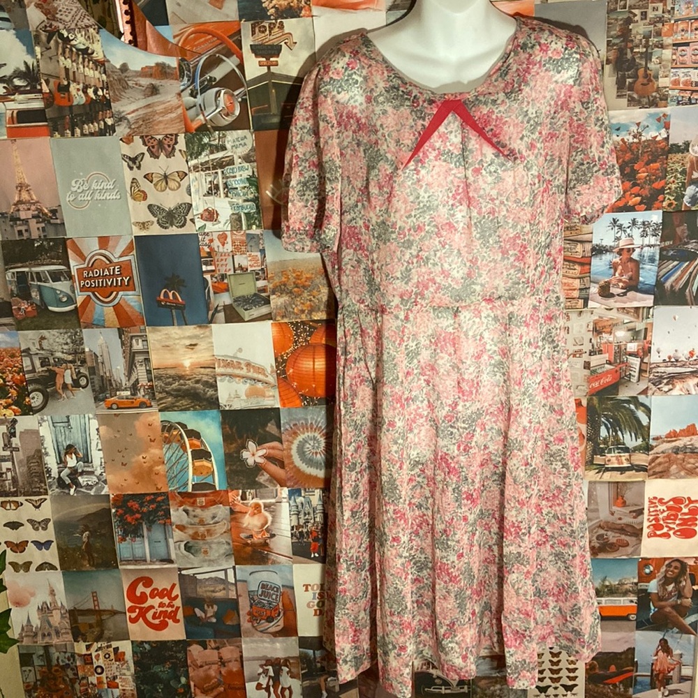Vintage Women’s Floral Dress Size Large